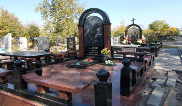 Контактная форма. Позвоните нам: +375 44 713-19-00, посетите нас Московсеий 55л